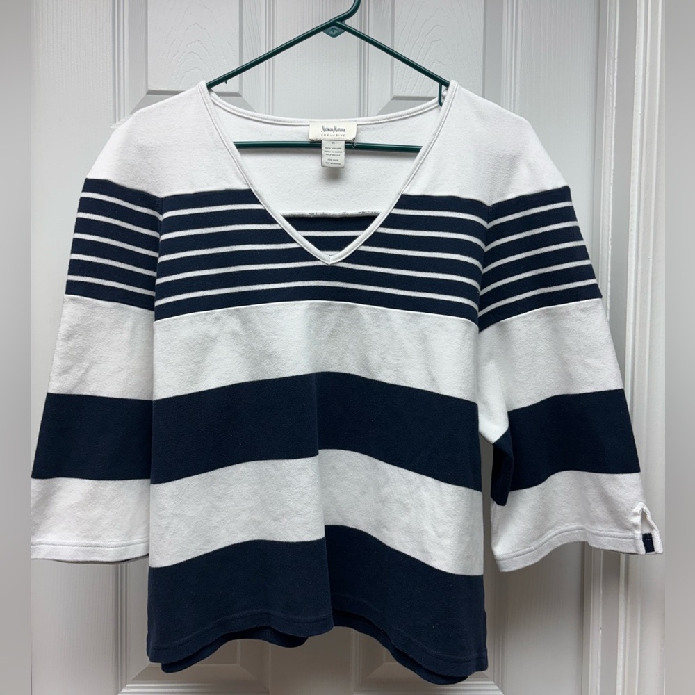 Neiman Marcus Exclusive Navy White Striped Cotton Top 1X